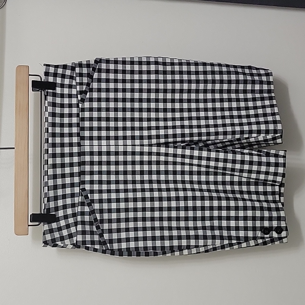 Chicago Perfect Stretch Black and White Checkered Shorts